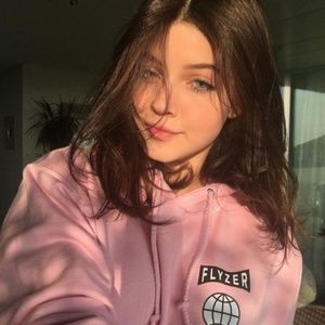 Meet your Posher, Cherri